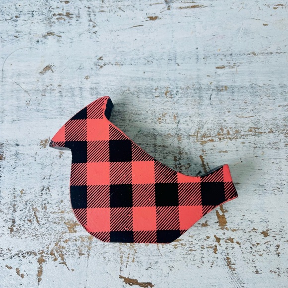 *Red & Black Buffalo Check Cardinal Shelf Sitter - Picture 7 of 11